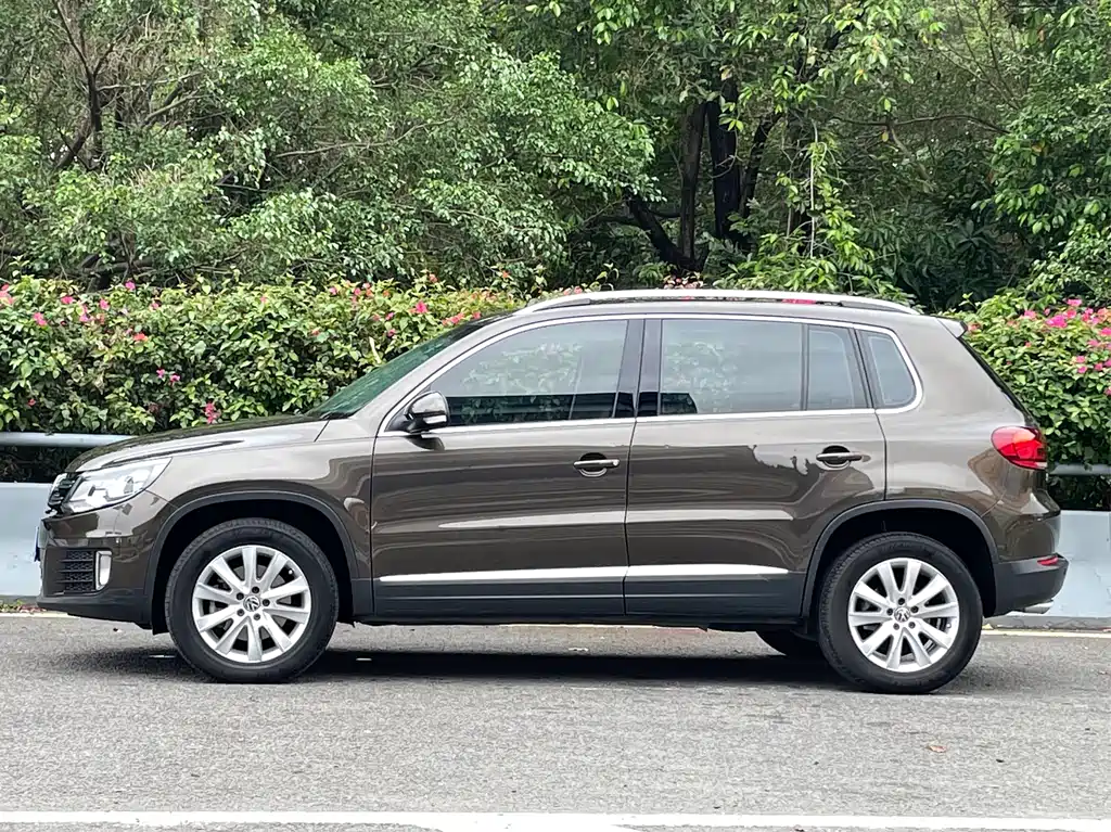 Volkswagen Tiguan 2014 — фото 3