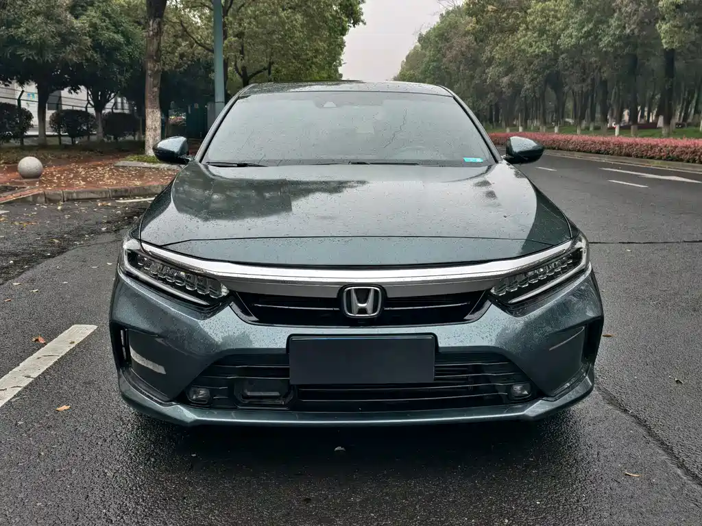 Honda Inspire 2022 — фото 2