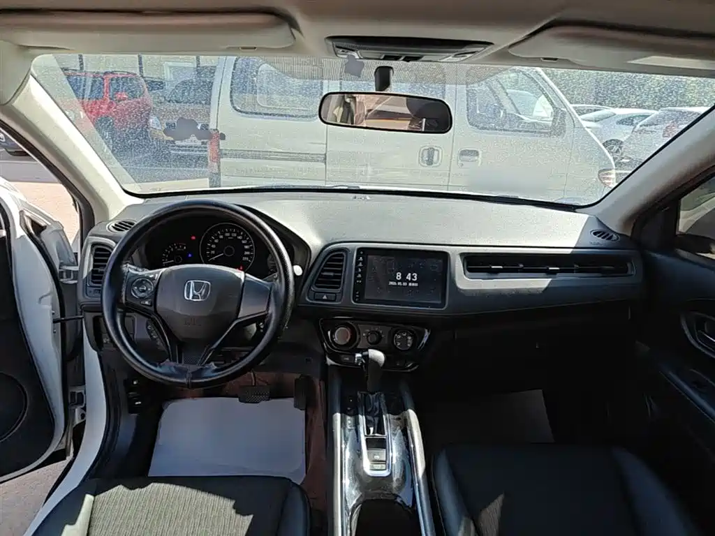 Honda Vezel 2021 — фото 10