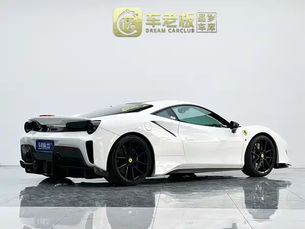 Ferrari 488 2015