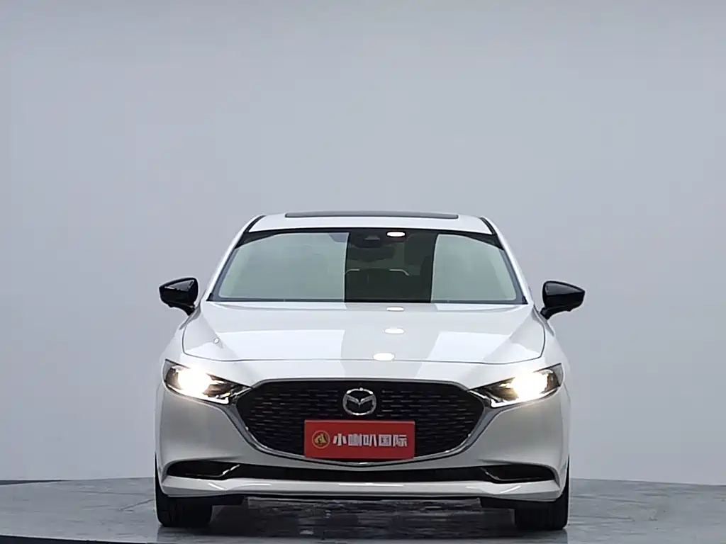 Mazda 3 Axela 2023