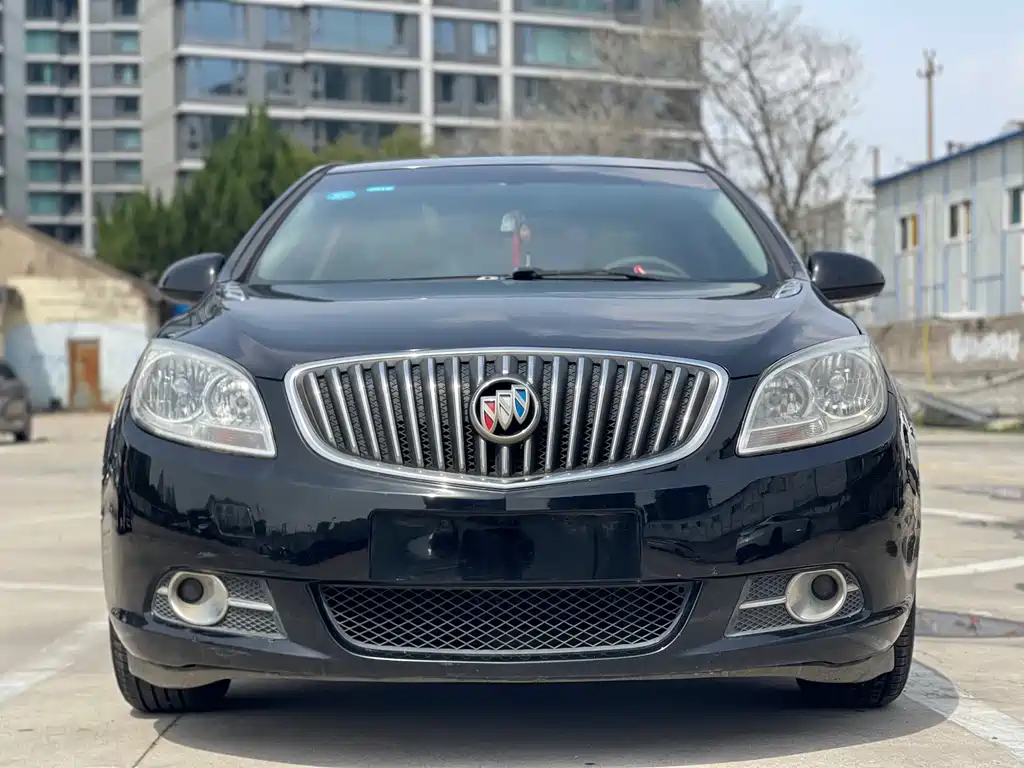 Buick Excelle 2014 — фото 2