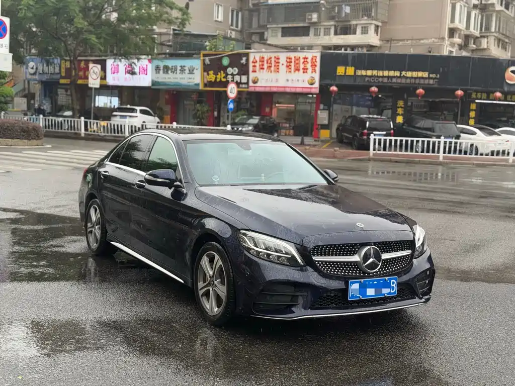 Mercedes-Benz C-Class 2019