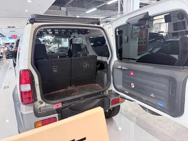 Suzuki Jimny 2017
