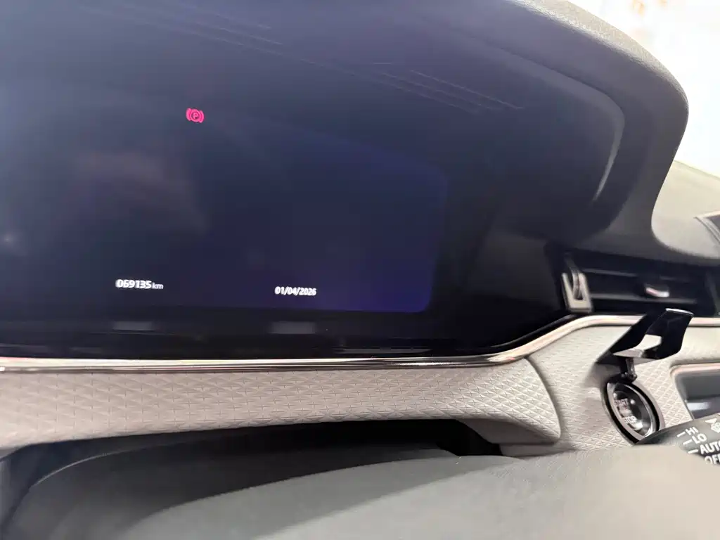 Land Rover Evoque 2021 — фото 10