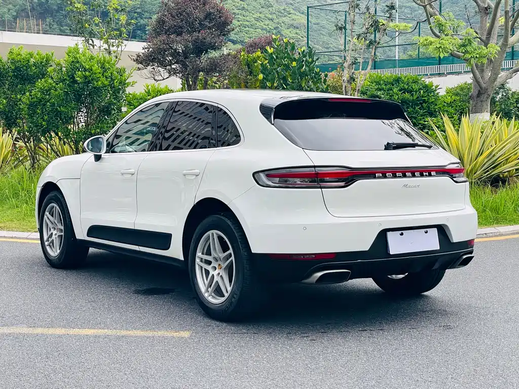 Porsche Macan 2019 — фото 4