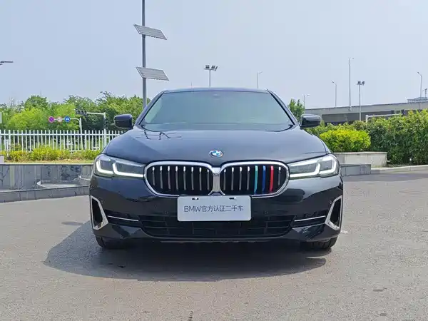BMW 5 Series 2022
