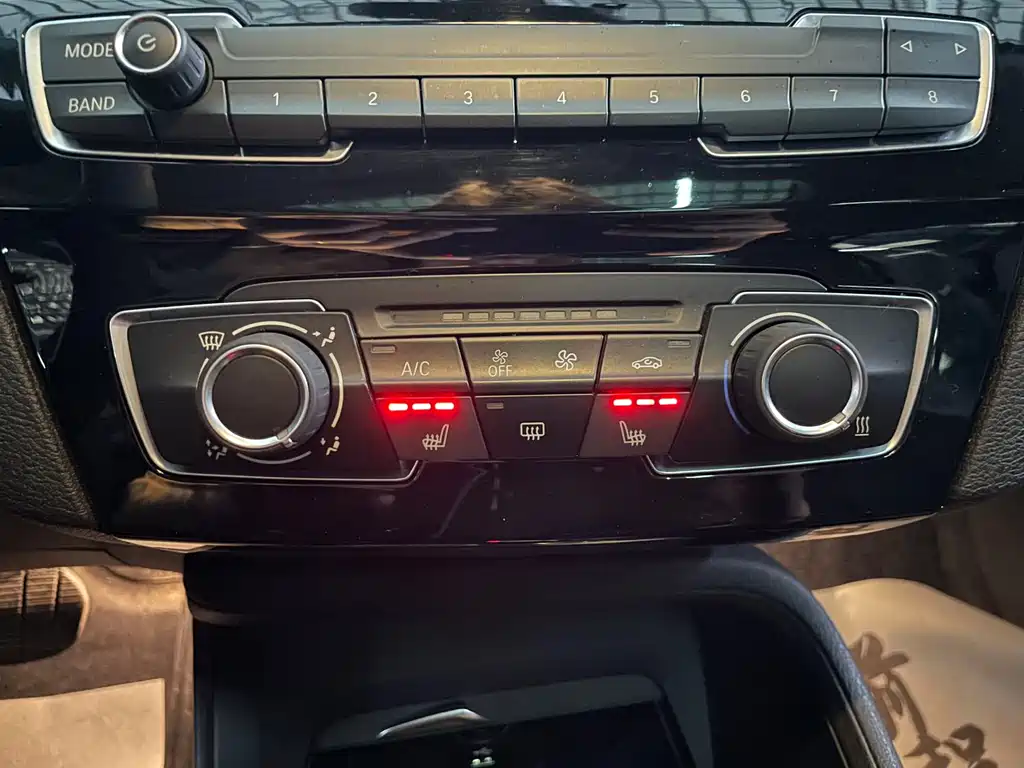 BMW X1 2022 — фото 18