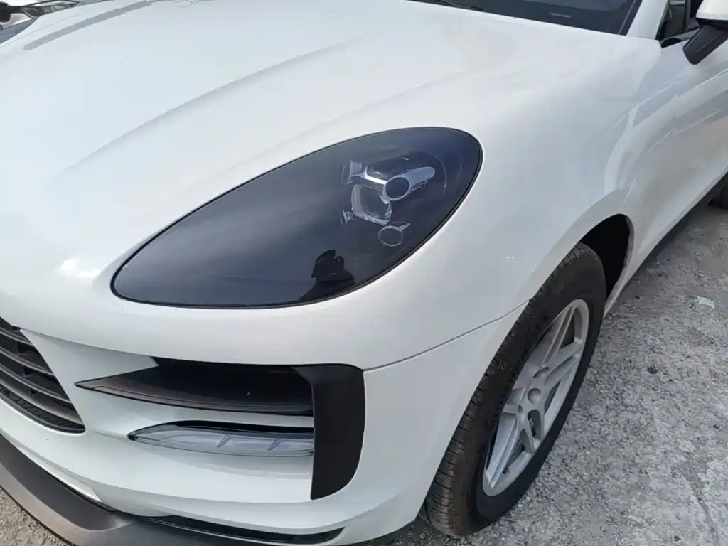 Porsche Macan 2019 — фото 24