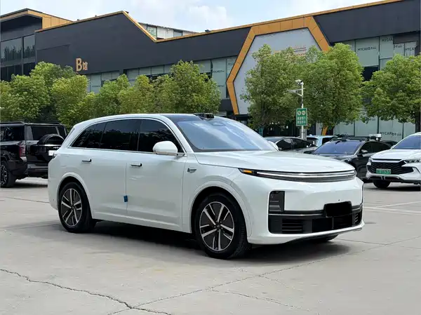 Li Auto L7 2024