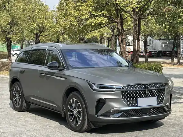 Lincoln Nautilus 2023