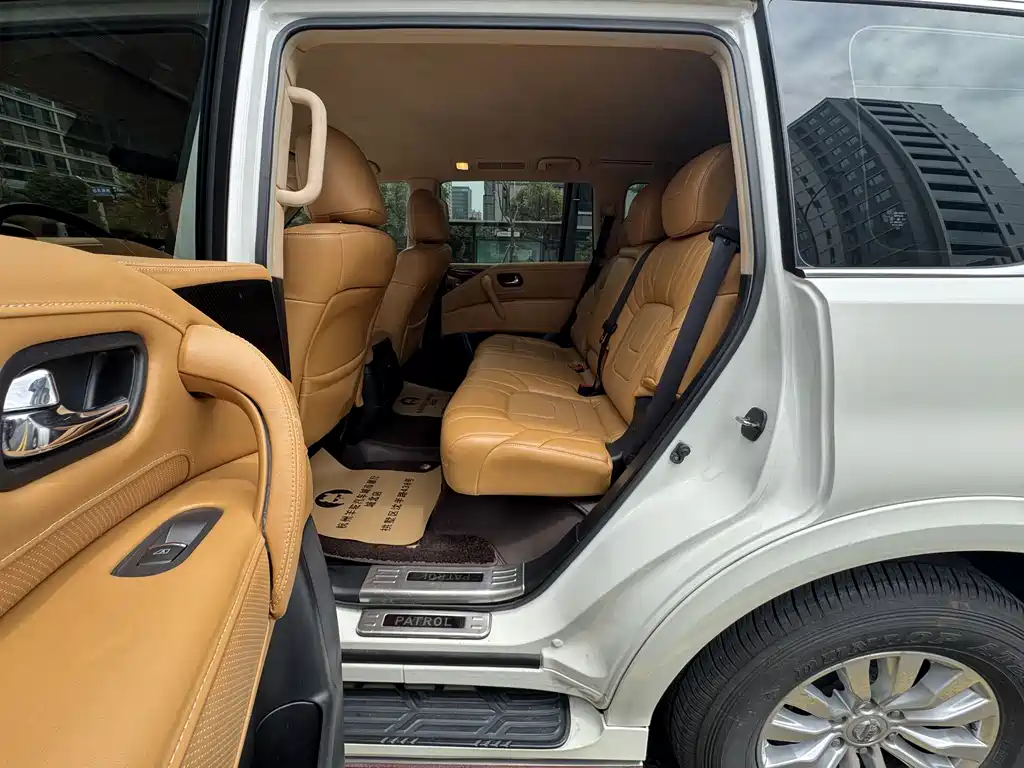 Nissan Patrol 2019 — фото 16
