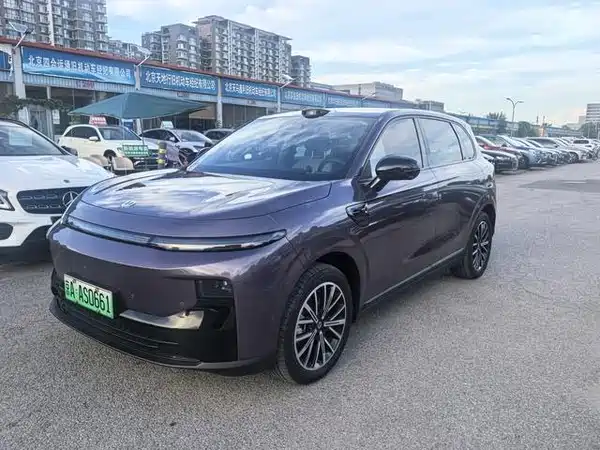 Leapmotor B10 2025