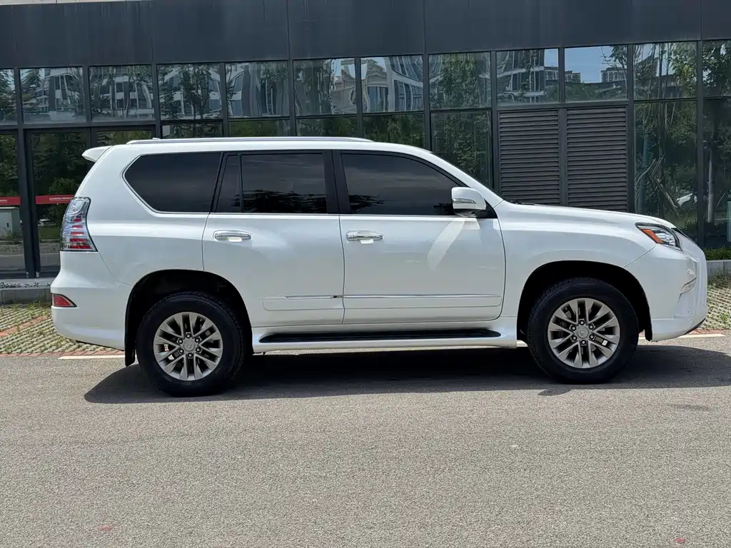 Lexus GX 2016 — фото 8