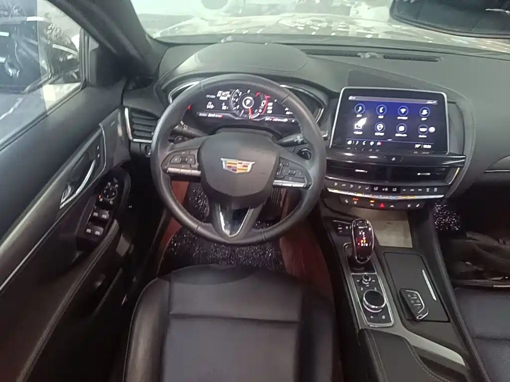 Cadillac CT5 2023 — фото 11