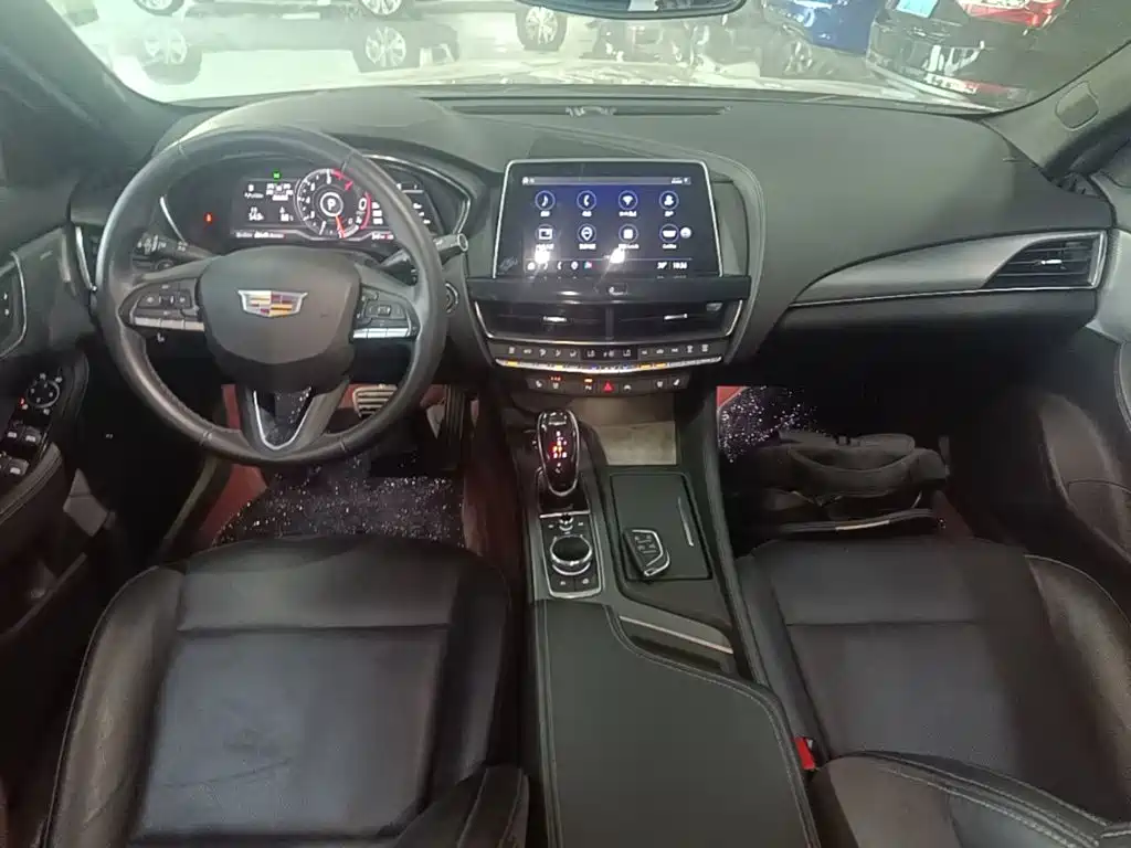 Cadillac CT5 2023 — фото 10