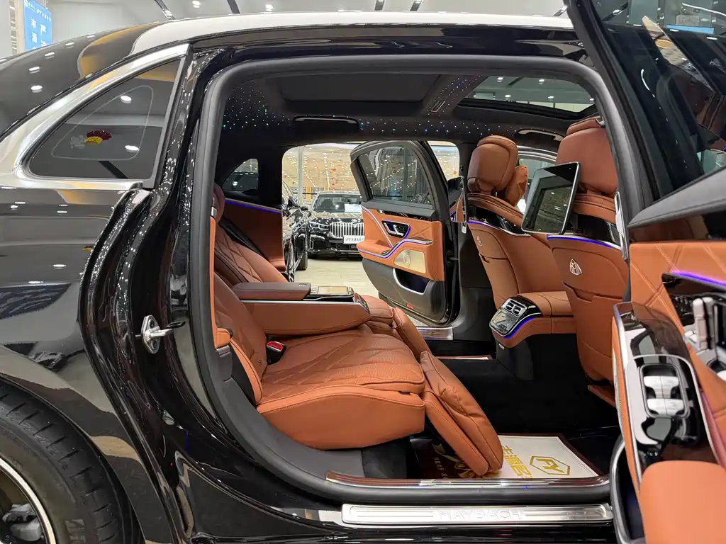 Mercedes-Benz Maybach S-Class 2022 — фото 8