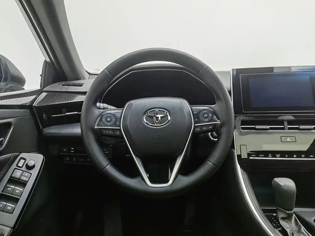 Toyota Avalon 2023 — фото 11