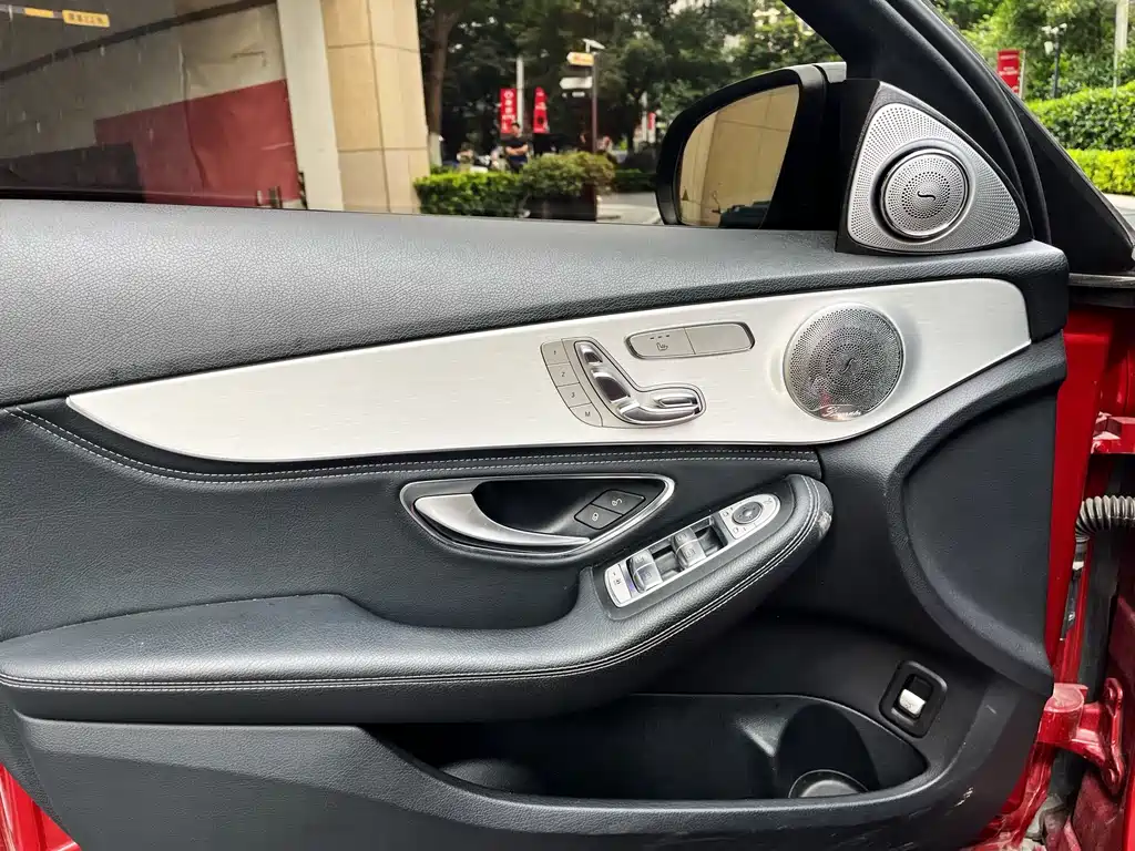 Mercedes-Benz C-Class 2016 — фото 10