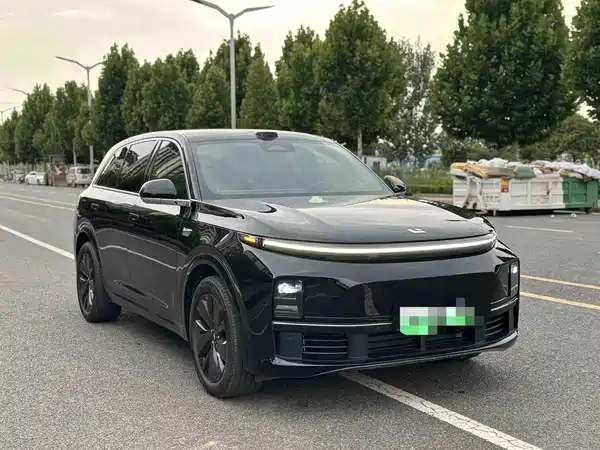 Li Auto L7 2025