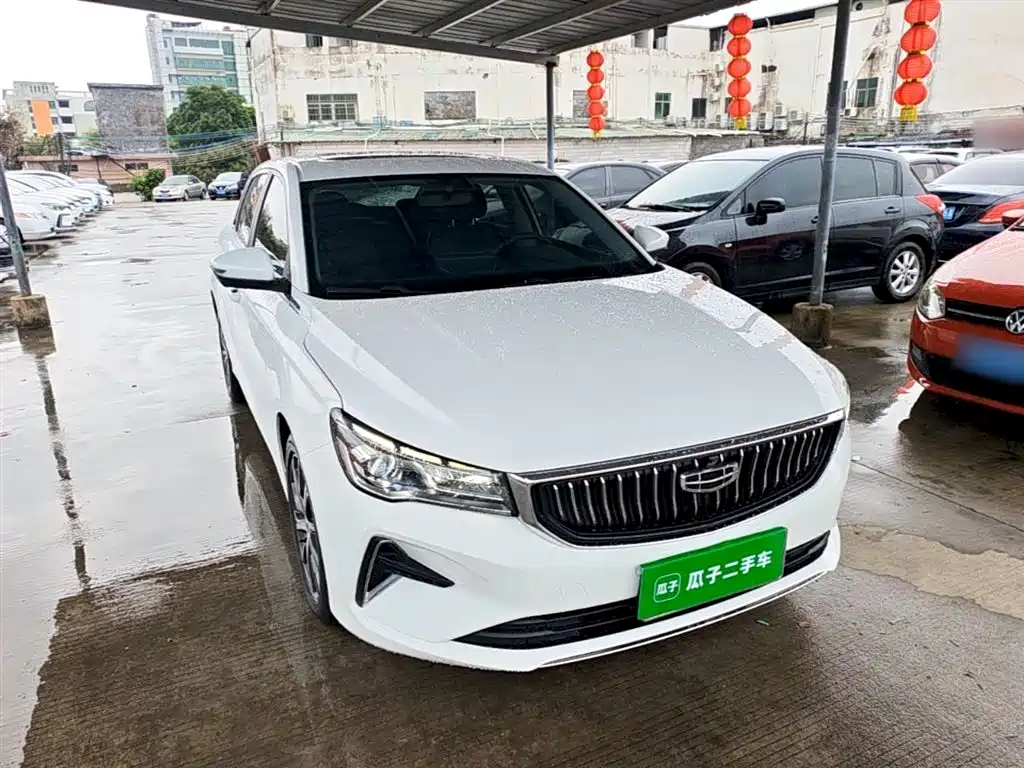 Geely Emgrand 2022 — фото 4