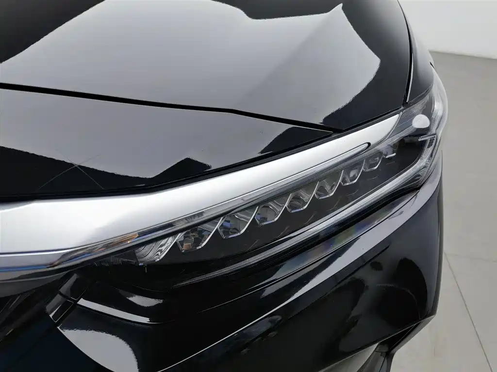 Honda Inspire 2023 — фото 7