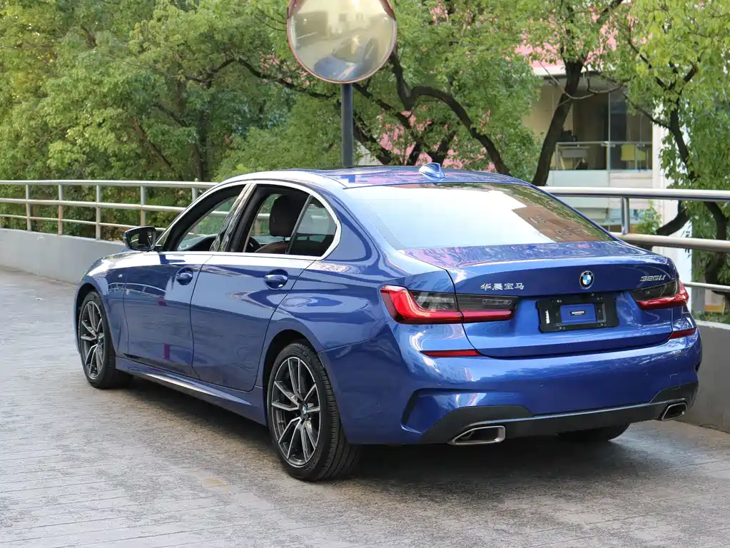 BMW 3 Series 2020