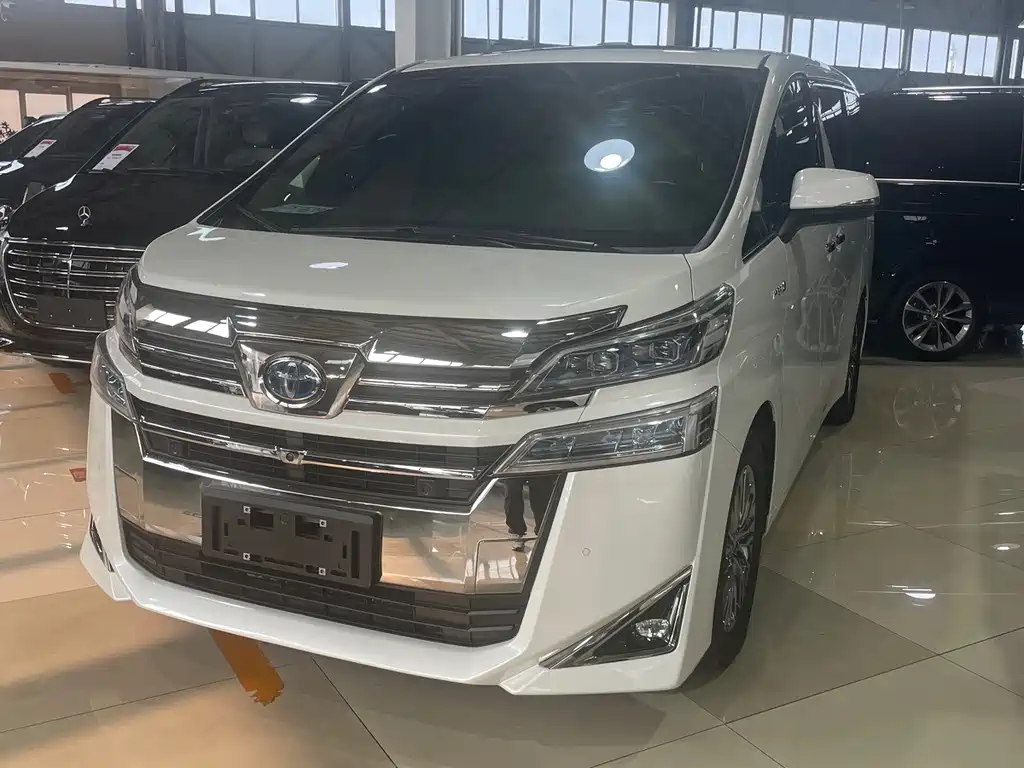 Toyota Vellfire 2020 — фото 1