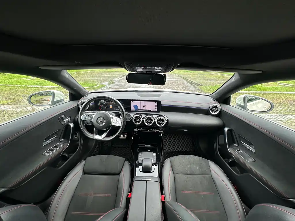 Mercedes-Benz GLA 2023 — фото 19