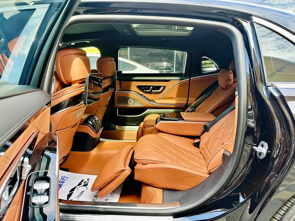 Mercedes-Benz S-Class 2024 — фото 14