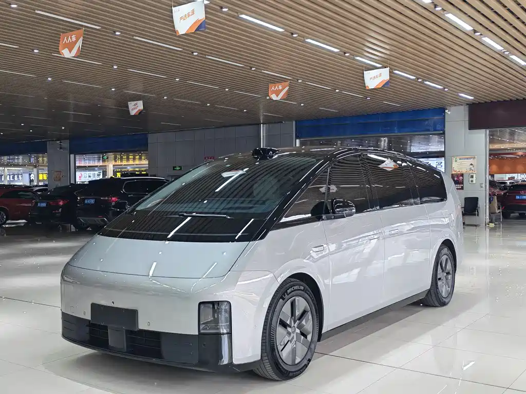 Li Auto Li MEGA 2024