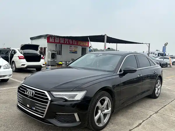Audi A6L 2022