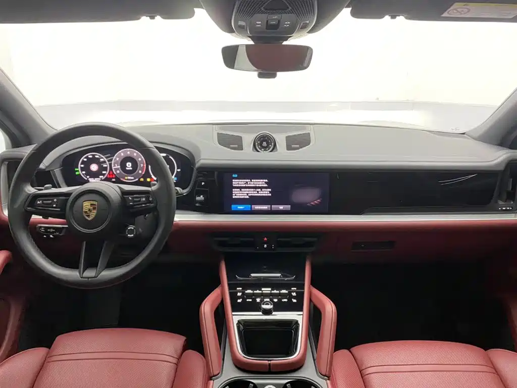 Porsche Cayenne 2025 — фото 13