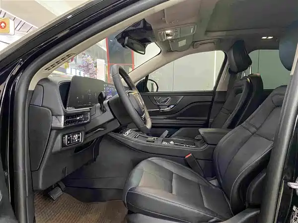 Lincoln Corsair 2025