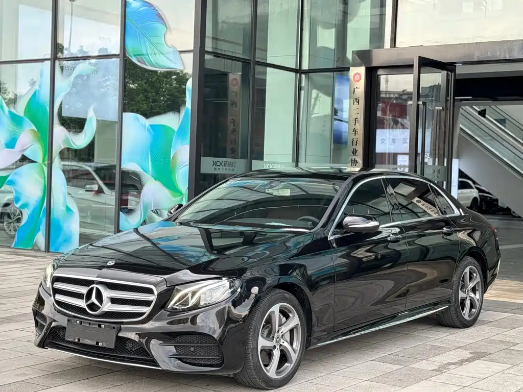 Mercedes-Benz E-Class 2018