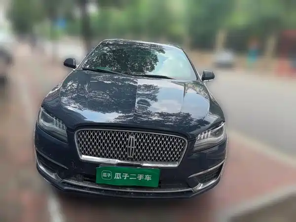 Lincoln MKZ 2020