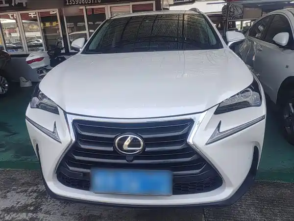 Lexus NX 2017