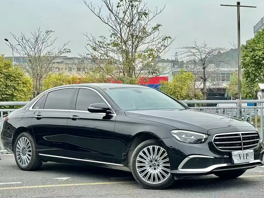 Mercedes-Benz E-Class 2020 — фото 3