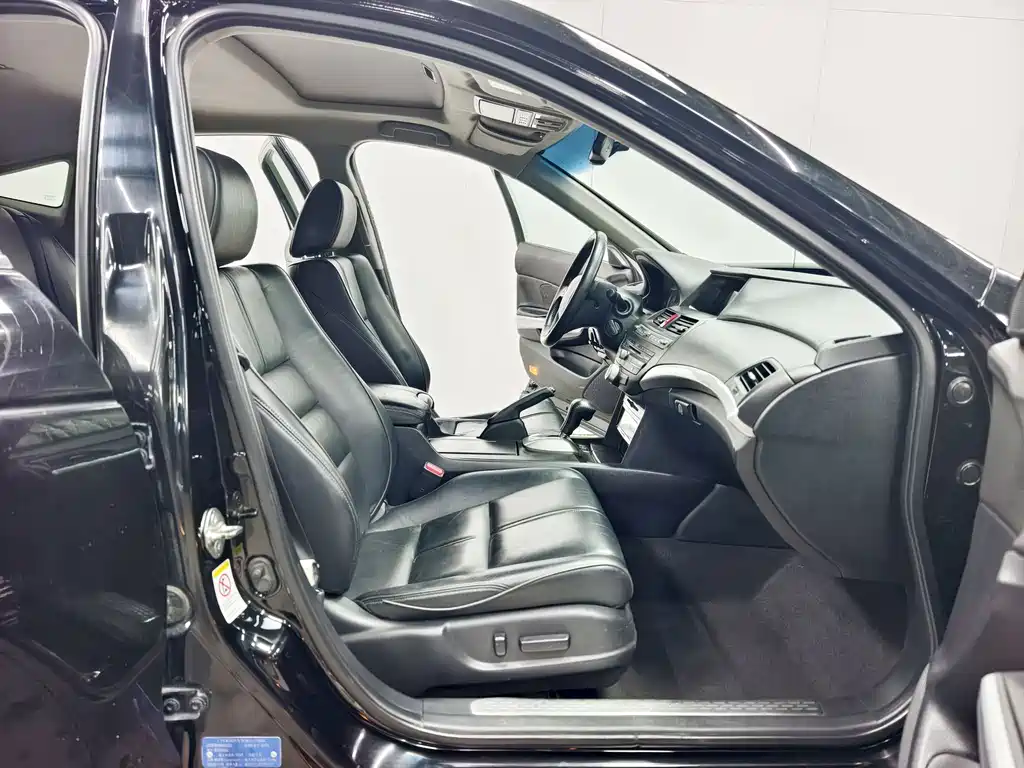 Honda Crosstour 2013 — фото 14