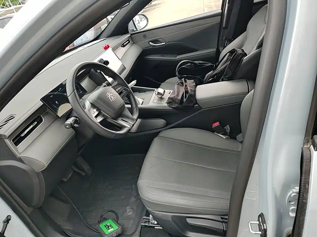 BYD Qin PLUS 2025 — фото 15