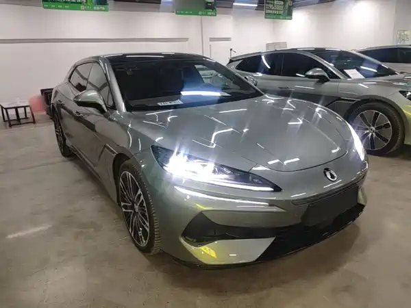 Denza Z9GT 2026
