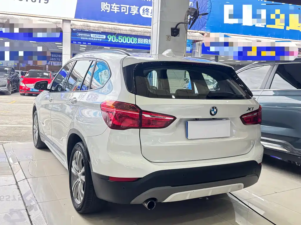 BMW X1 2018 — фото 13
