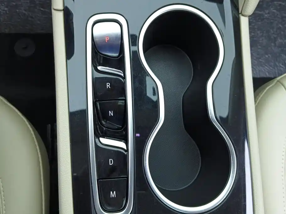 Buick Regal 2020 — фото 16