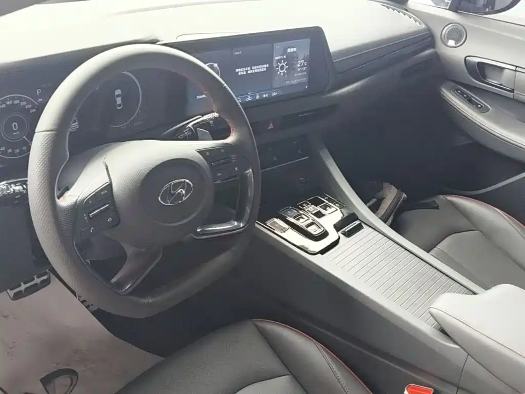 Hyundai Sonata 2022 — фото 10