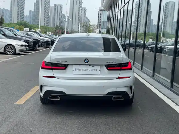 BMW 3 Series 2021