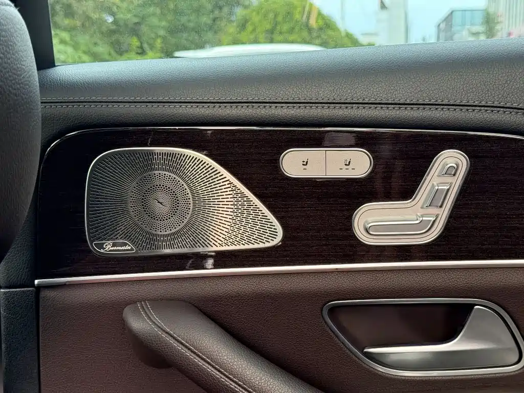 Mercedes-Benz GLS 2023 — фото 16