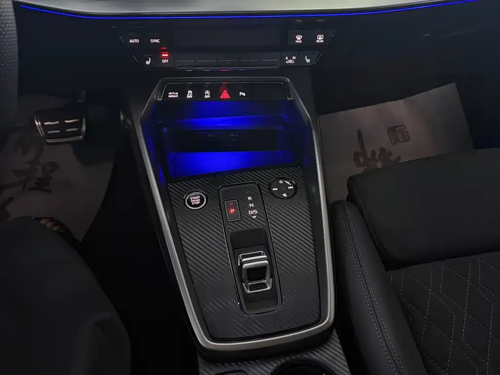 Audi A3 2022 — фото 17