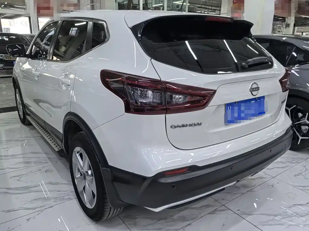 Nissan Qashqai 2023 — фото 4