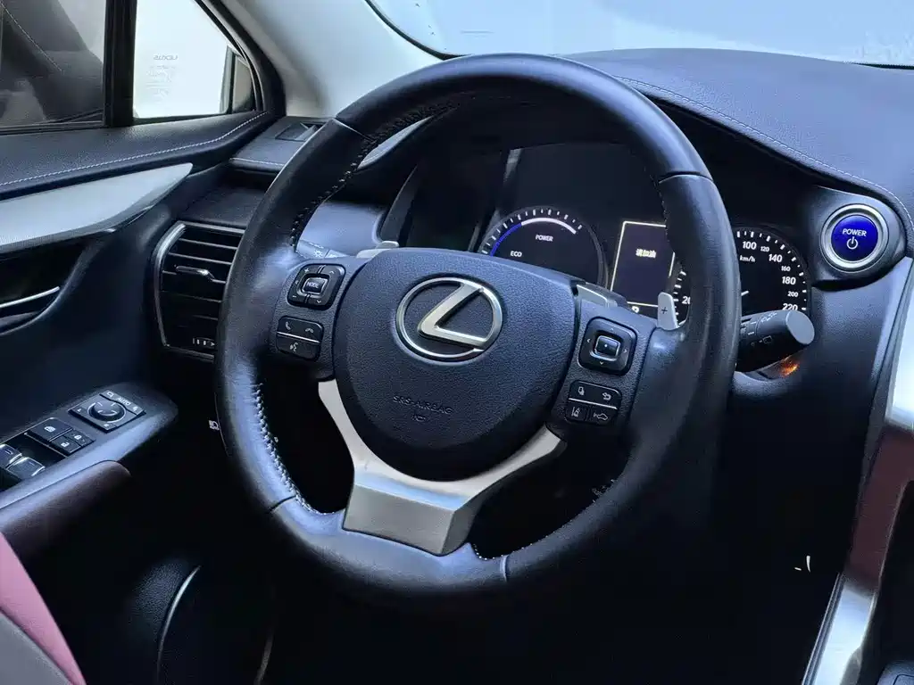 Lexus NX 2019 — фото 4