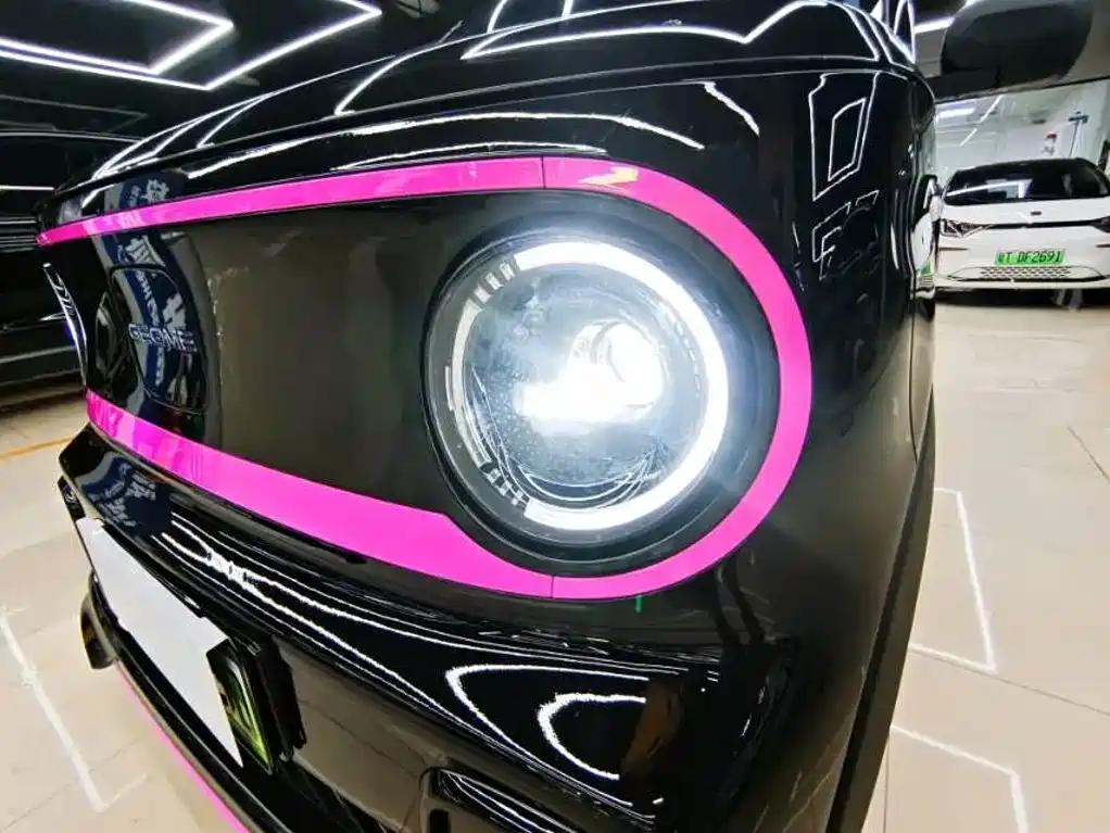 Geely Galaxy Panda 2025 — фото 14